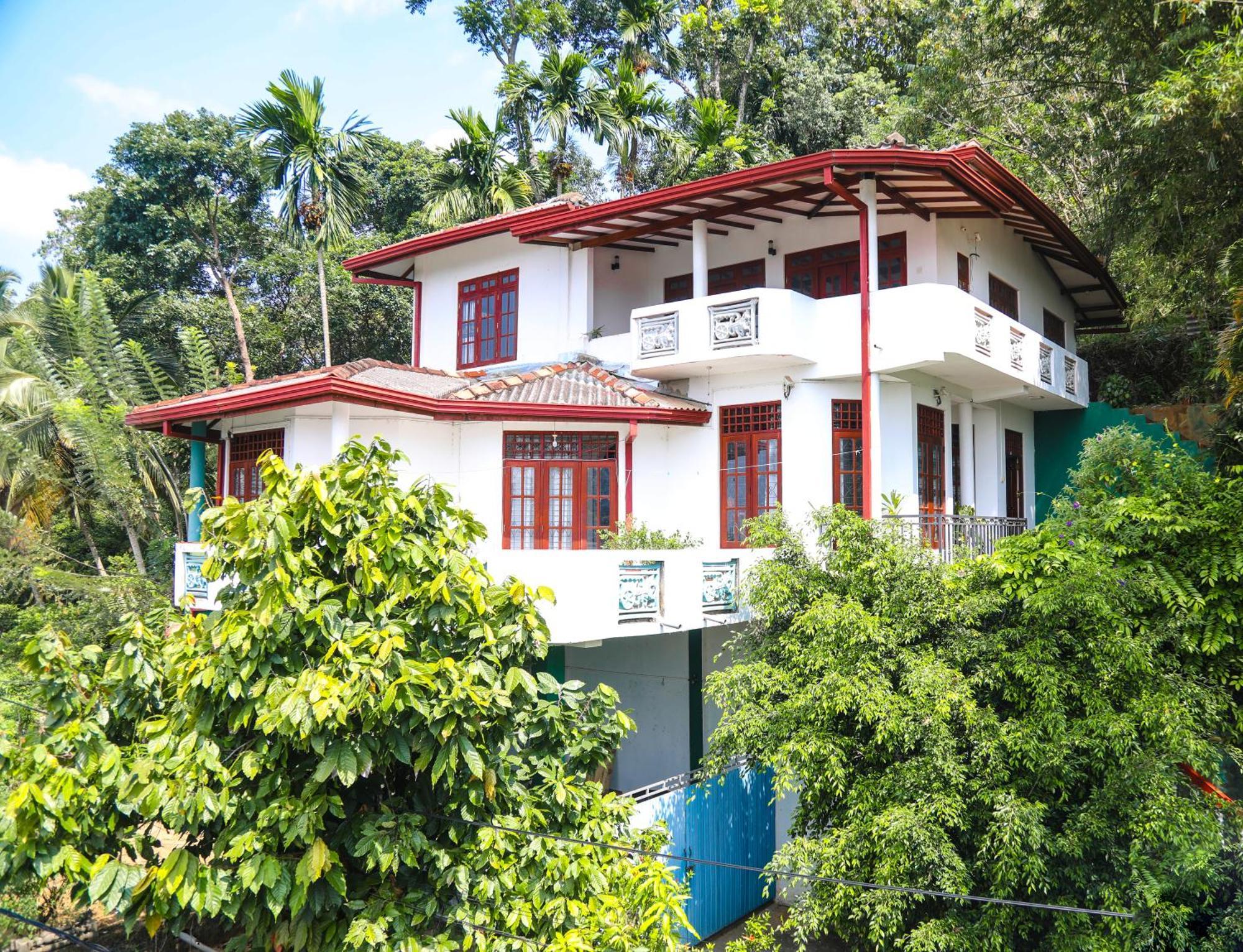 Mountain Bliss Villa Перадения Екстериор снимка